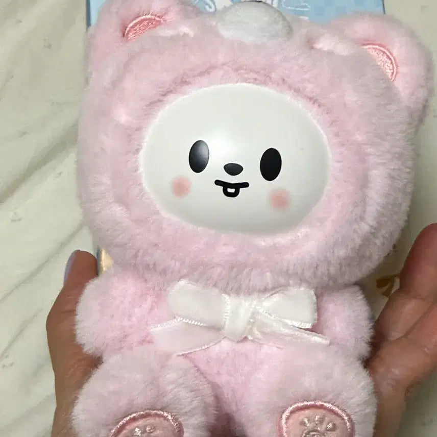 [BUNJANG] Stray Kids Skzoo Ribbit Plush Toy / 스키즈 스키주서울팝업 리빗 슼부부