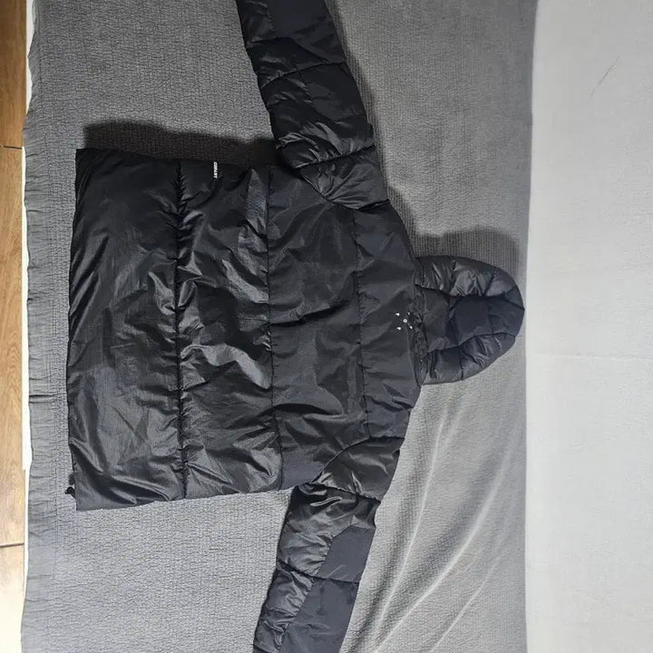 [BUNJANG] POP Trading Company Padded Jacket / 팝 트레이딩 컴퍼니 패딩
