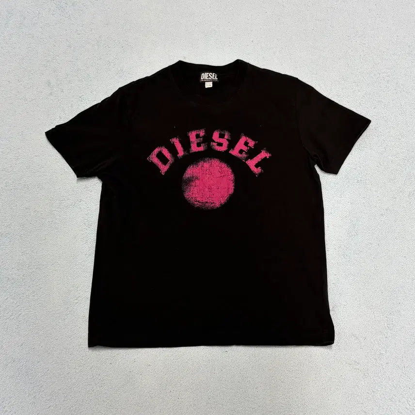 [BUNJANG] Diesel Logo Black Short Sleeve T-Shirt Size 95 / 95) 디젤 로고 블랙 반팔티셔츠