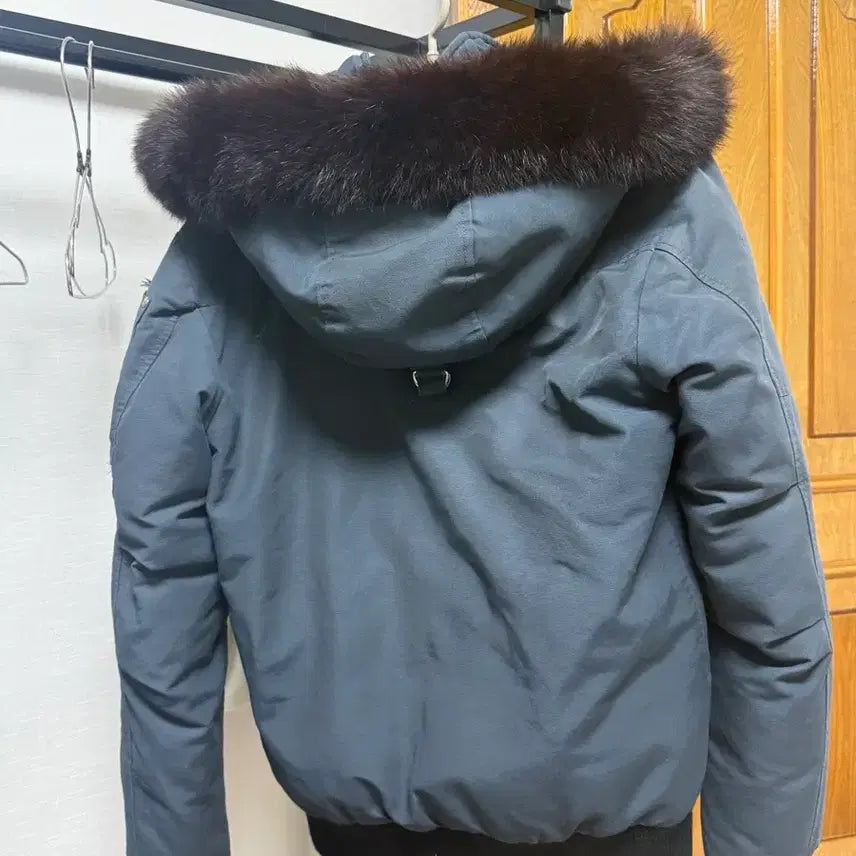 [BUNJANG] Moose Knuckles Limited Edition Silver Logo Padded Jacket / 무스너클 패딩