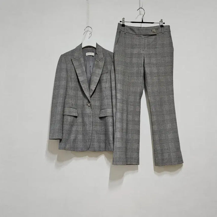 [BUNJANG] Kenneth Lady Grey Jacket and Pants Set / 케네스레이디 자켓바지 셋업