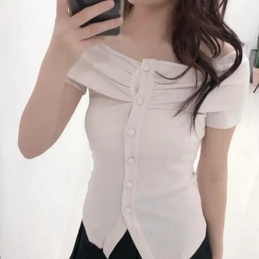 [BUNJANG] Off-Shoulder Top / 오프숄더