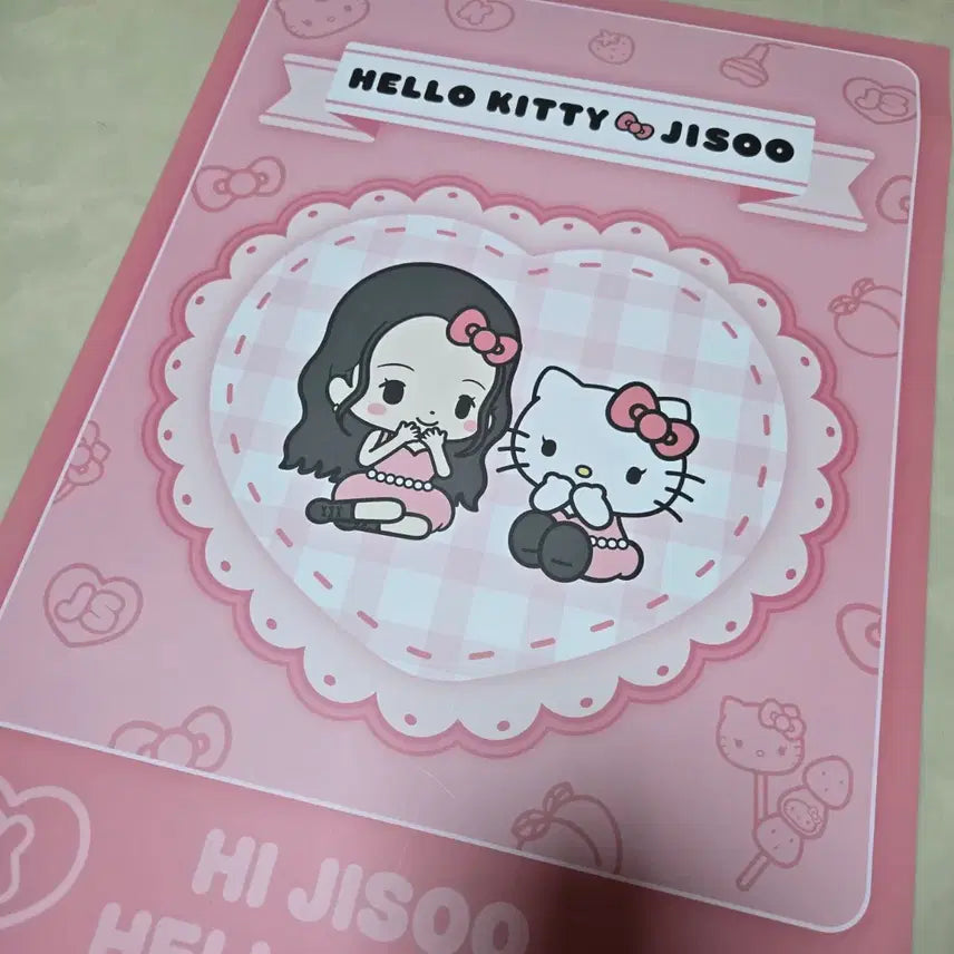[BUNJANG] Hello Kitty Jisoo Collaboration Limited Edition Poster / 헬로키티 지수 콜라보 포스터
