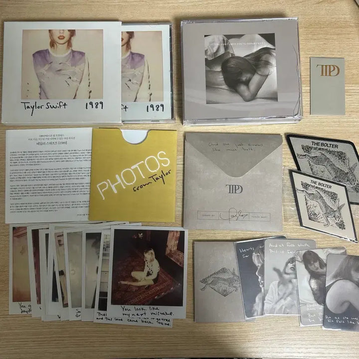 [BUNJANG] Taylor Swift 1989 TTPD Deluxe Bundle Set Polaroid Photocard / 일괄 급처) 테일러 스위프트 1989 TTPD 디럭스 폴라로이드 포카