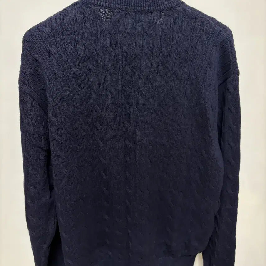 [BUNJANG] Brown Yak Cable V-Neck Knit Navy / [4]브라운야드 케이블 브이넥 니트 네이비