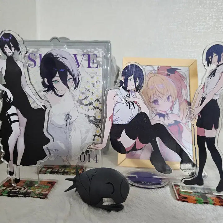[BUNJANG] Chainsaw Man - Makima &amp; Reze Acrylic Stand + Keychain Set / 체인소맨 레제 아크릴스탠드+키링 세트 일괄판매(덤)