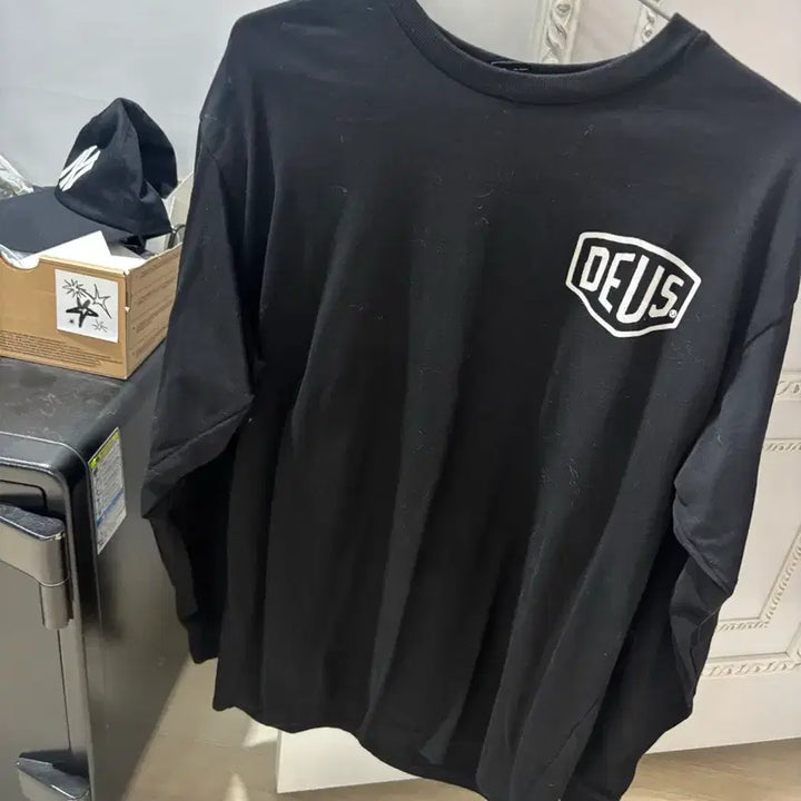 [BUNJANG] Deus Ex Machina Black Long Sleeve T-Shirt / 데우스 블랙 긴팔 티셔츠