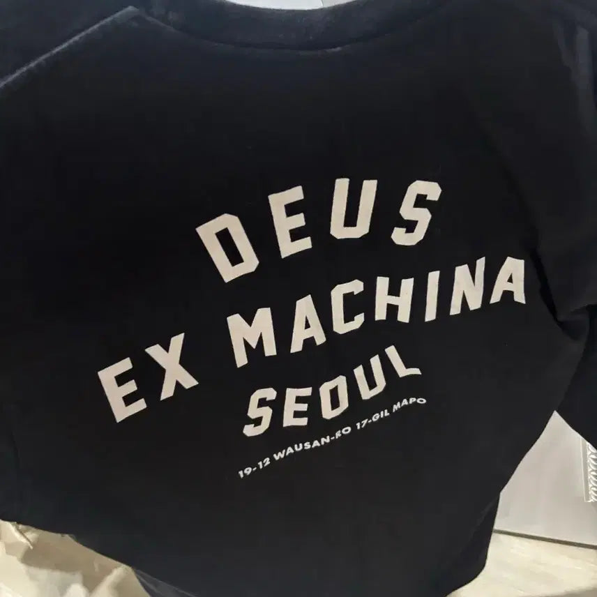 [BUNJANG] Deus Ex Machina Black Long Sleeve T-Shirt / 데우스 블랙 긴팔 티셔츠