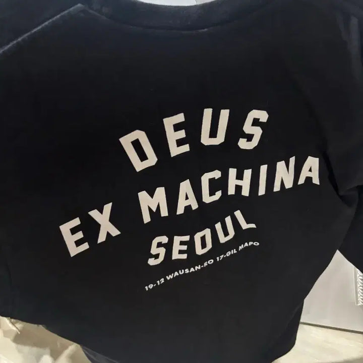[BUNJANG] Deus Ex Machina Black Long Sleeve T-Shirt / 데우스 블랙 긴팔 티셔츠