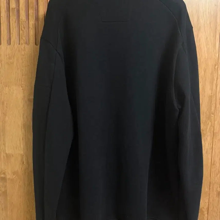 [SOLD OUT] (정품)C.P. 컴퍼니 블랙 맨투맨 XL