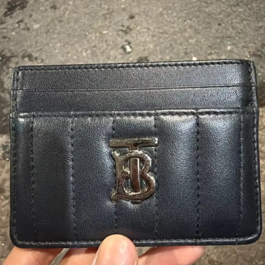 [BUNJANG] Burberry Quilted Lola Leather Card Case Black Palladium / 버버리 퀄티드 레더 롤라 카드 캐이스 블랙 팔라듐