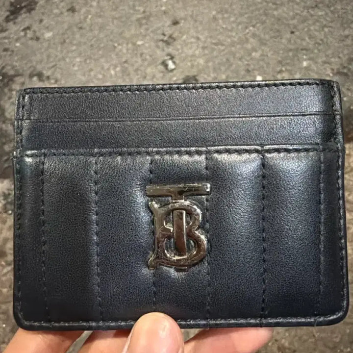 [BUNJANG] Burberry Quilted Lola Leather Card Case Black Palladium / 버버리 퀄티드 레더 롤라 카드 캐이스 블랙 팔라듐