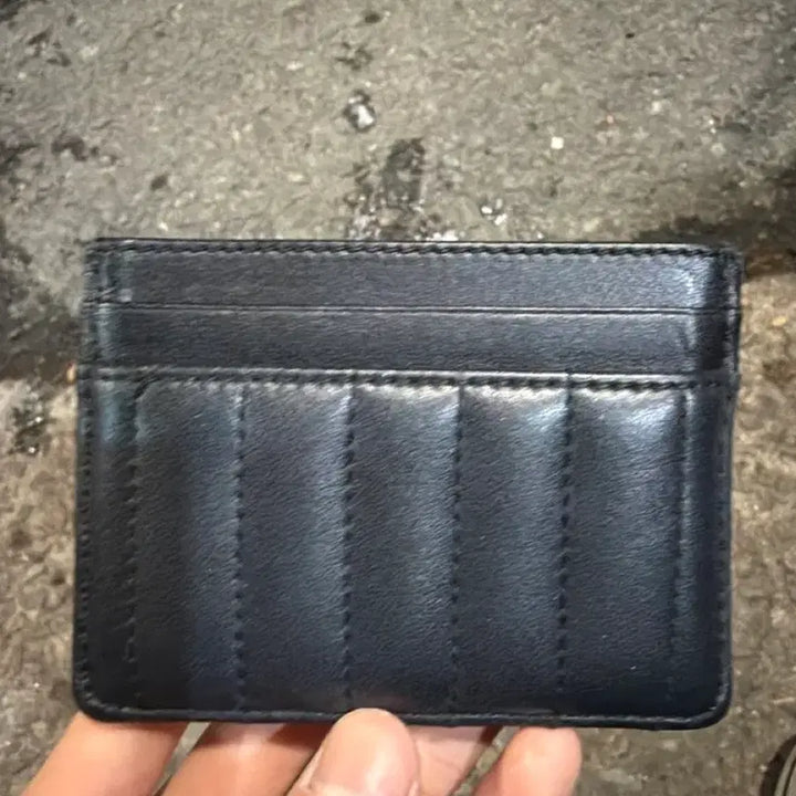 [BUNJANG] Burberry Quilted Lola Leather Card Case Black Palladium / 버버리 퀄티드 레더 롤라 카드 캐이스 블랙 팔라듐