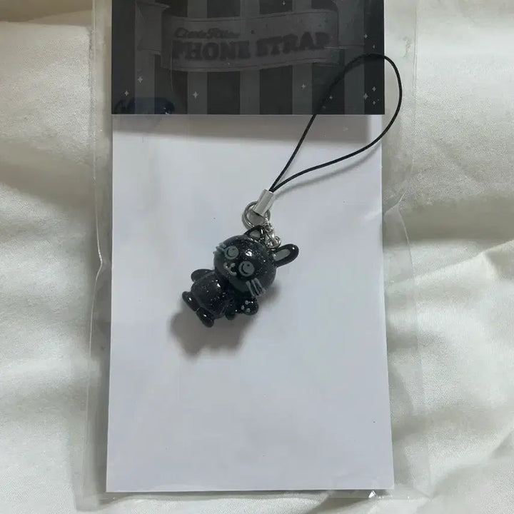 [BUNJANG] Fame Riaz Tonnyangdeok Phone Charm / 페임 리라즈 토냥덕 폰 키링