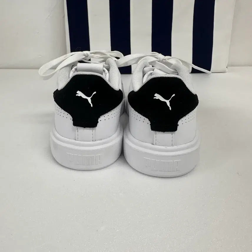 [BUNJANG] Puma White Sneakers / 푸마 PUMA 화이트 스니커즈 운동화 거의새것 220/35.5