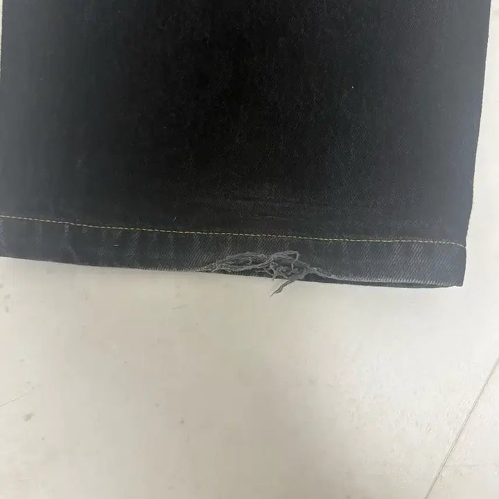 [BUNJANG] Carhartt Black Jeans / 칼하트 블랙진