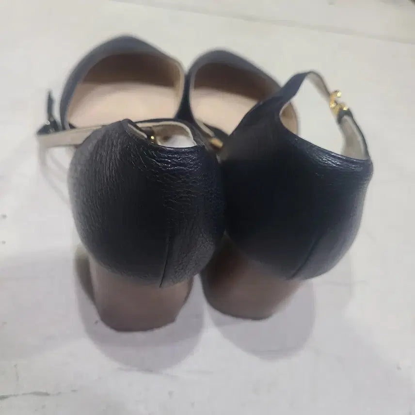 [BUNJANG] Che Evoca Black Pumps Heel / Che Evoca 첼에보카 블랙 펌프스힐