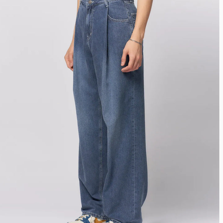 [BUNJANG] Begin 202 One-Tuck Wide Slacks Denim Pants (Faded Blue, Size 2) / 비긴 202 원턱 와이드 슬랙스 데님 팬츠  2사이즈 [페이디드 블루]