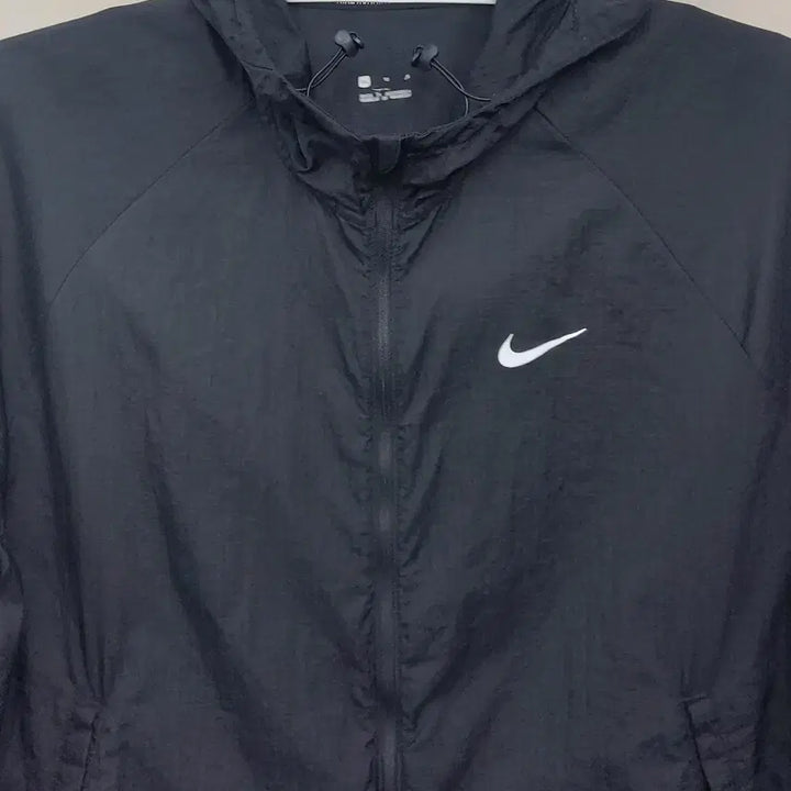 [BUNJANG] Nike 2XL/110 Running Windbreaker Hoodie - Lightweight Black Nylon / 나이키 2XL/110 런닝 윈드브레이커 후디/경량 바람막이.BK.A