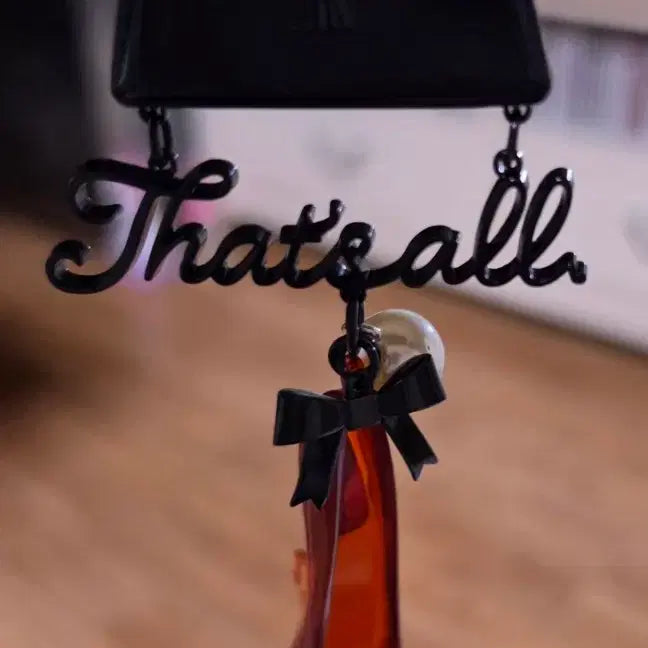 [BUNJANG] The Devil Wears Prada 2 High Heel &amp; Handbag Keychain (Sealed) / "악마는 프라다를 입는다 2" 키링 미개봉 새상품
