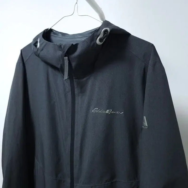 [BUNJANG] Eddie Bauer Windbreaker Jacket / 에디바우어 바람막이 100
