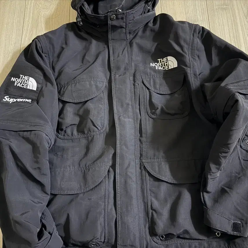 [BUNJANG] Supreme x The North Face Convertible Jacket L / 슈프림 x 노스페이스 컨버터블 자켓 L