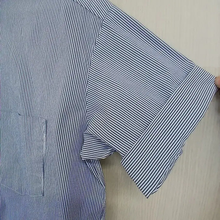 [BUNJANG] COVER Striped Short-Sleeve Shirt / COVER 스트라이프 반팔 남방 셔츠