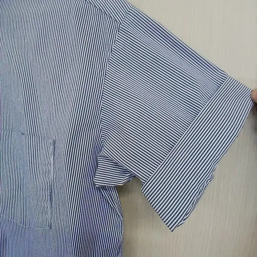 [BUNJANG] COVER Striped Short-Sleeve Shirt / COVER 스트라이프 반팔 남방 셔츠