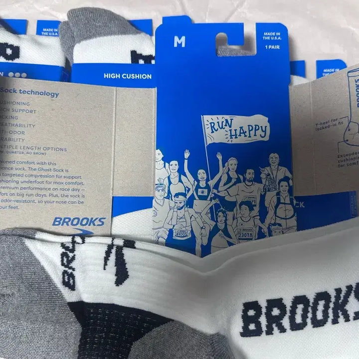 [BUNJANG] Brooks Running Ghost Crew Socks (2-Pack) / 브룩스 러닝 양말, 크루 양말
