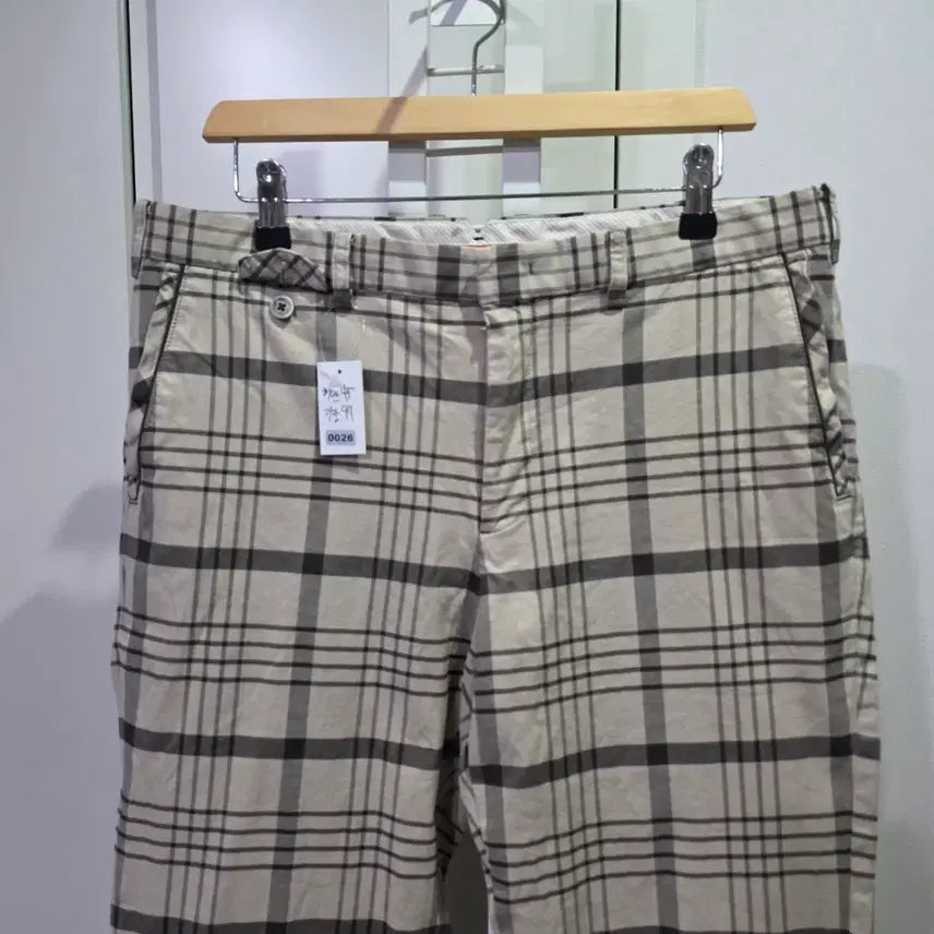 [BUNJANG] Louis Castel Beige Check Slacks / 루이카스텔 베이지 체크 바지 슬랙스