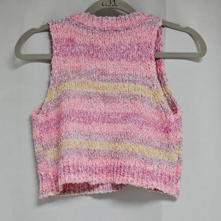 [BUNJANG] Pink Stripe Knit Vest / 핑크 스트라이프 니트 Vest
