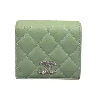 [BUNJANG] Chanel Green Quilted Silver Logo Bi-fold Wallet / [100% 정품] 샤넬 그린 퀄팅 은장 반지갑