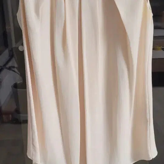 [BUNJANG] DEWL Apricot Sleeveless Blouse Size 85 / DEWL 살구색 민소매 블라우스 85