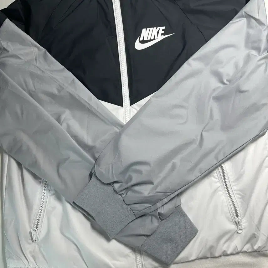 [BUNJANG] Nike NSW Windrunner Jacket / 나이키 NSW 윈드러너 바람막이