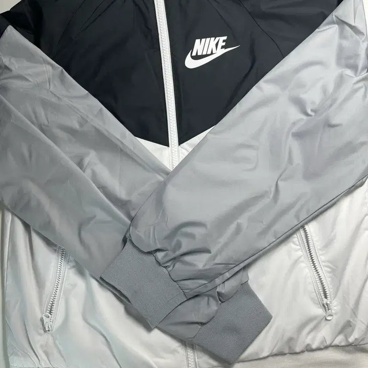 [BUNJANG] Nike NSW Windrunner Jacket / 나이키 NSW 윈드러너 바람막이