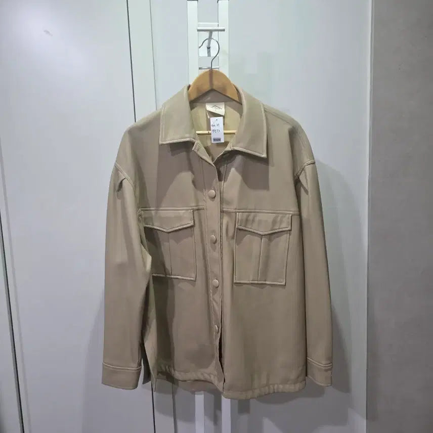 [BUNJANG] Ivory Color Pocket Leather Shirt Jacket / 아이보리 컬러 포켓 레더 셔츠 자켓