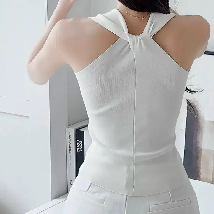 [BUNJANG] Twisted Halter Neck Sleeveless Top / [무료배송](새상품) 꼬임홀터나시티뒷일자나시리교환환불불가