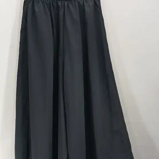 [BUNJANG] Le Gormand Black Wide Pants / 르꼬르망 블랙 와이드  바스락밴딩 팬츠