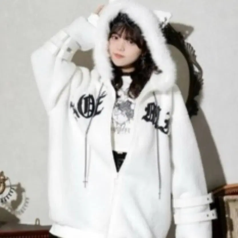 [BUNJANG] No:emi Nekomiimi Fur Parka / 노에미 네코미미 퍼파카 판매합니다