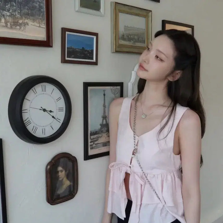 [BUNJANG] Sino V-Neck Vest Blouse / 시눈 브이넥 베스트 블라우스