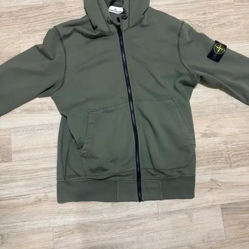 [BUNJANG] Stone Island Full Zip Hoodie Khaki / 스톤아일랜드 풀집업 후드티 카키