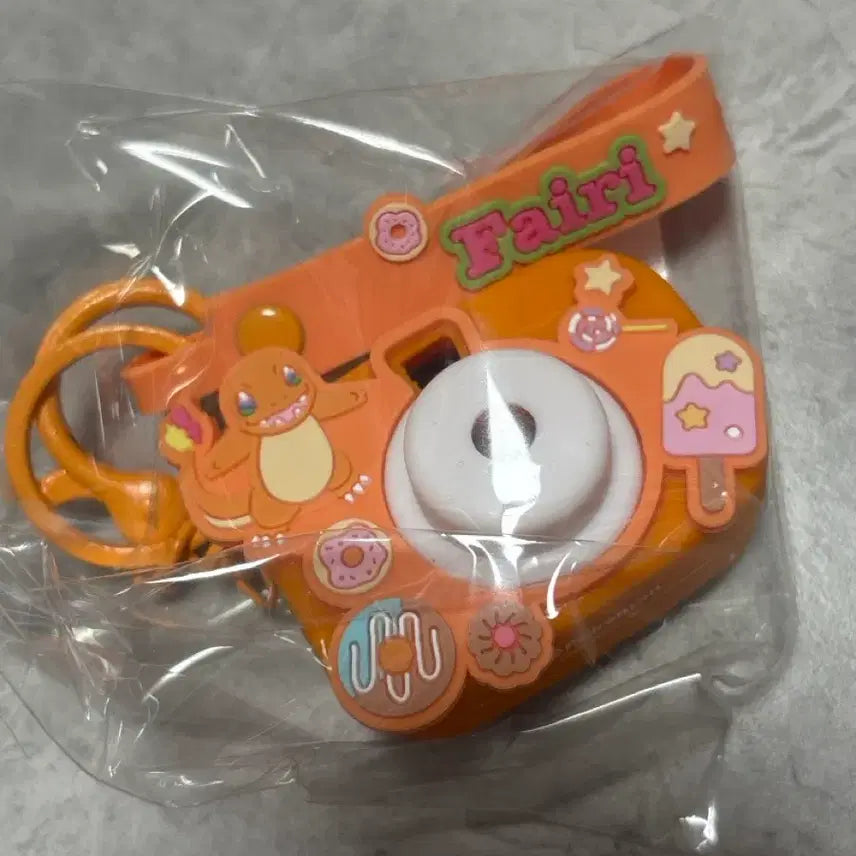 [BUNJANG] Orthomol Immune Pokémon Collaboration Charmander Projection Camera Keychain / 오쏘몰 이뮨 올리브영 포켓몬 콜라보 파이리 프로젝션 카메라 키링