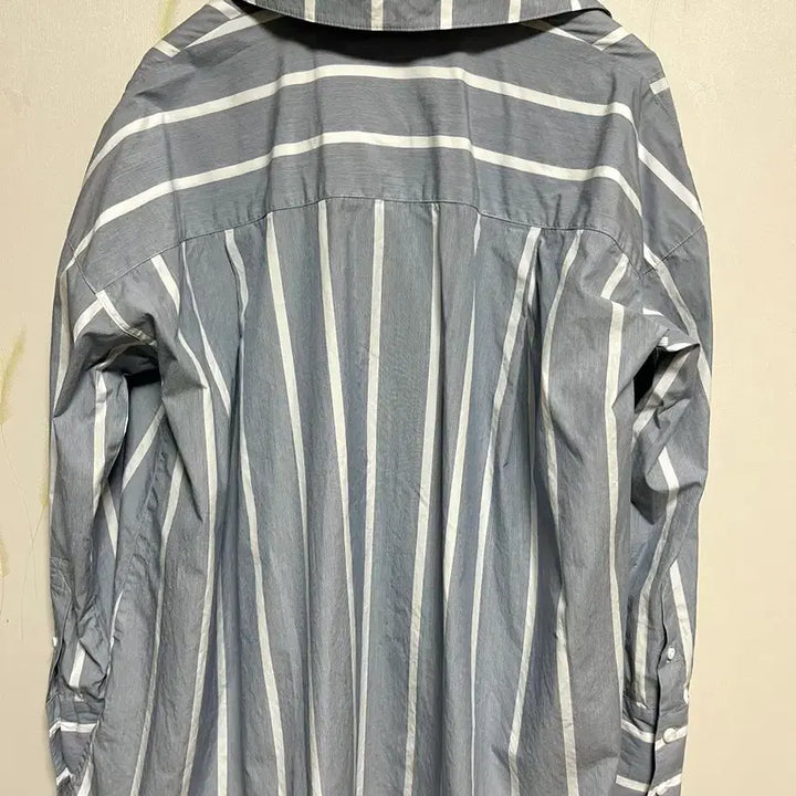 [BUNJANG] Vivienne Westwood Striped Oversized Shirt / 비비안웨스트우드 스트라이프 셔츠 오버핏