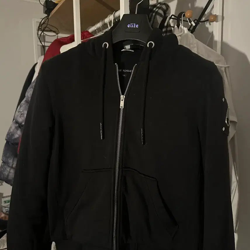[BUNJANG] Moochle Bunny Sweater / 무스너클 버니스웨터
