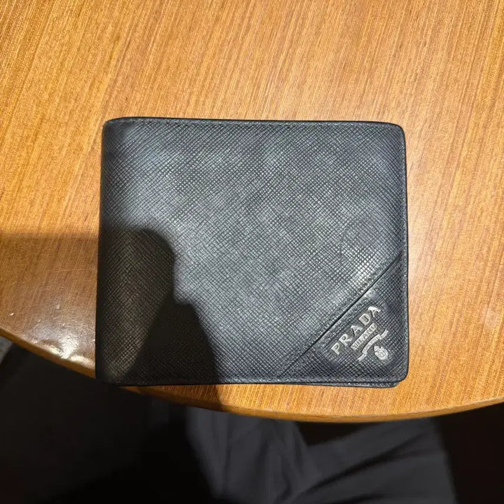 [BUNJANG] Prada Saffiano Bi-fold Wallet Black / 프라다 사피아노 반지갑 블랙