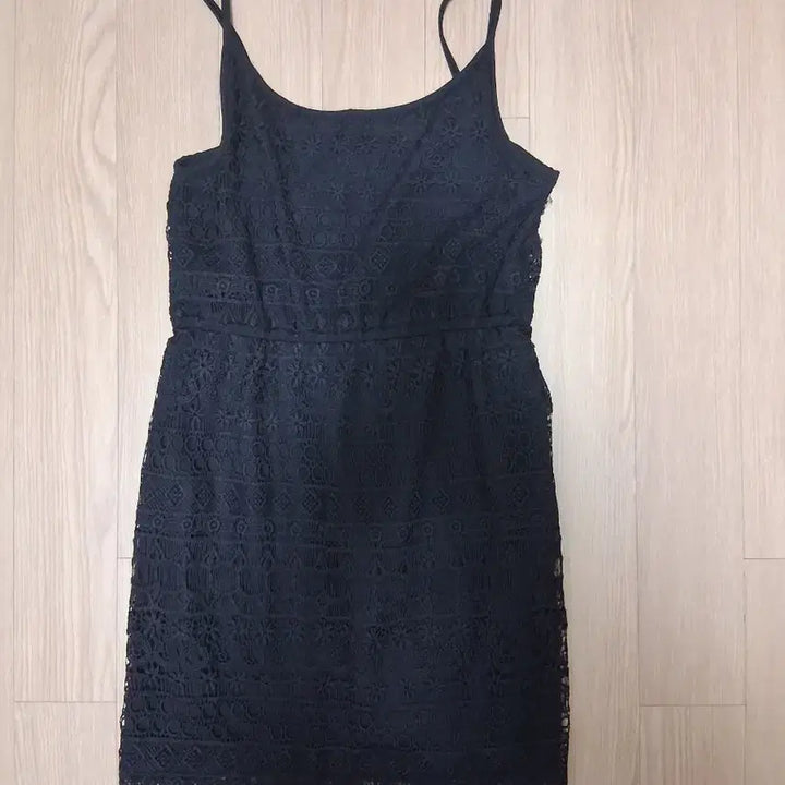 [BUNJANG] H&amp;M Black Lace Mini Dress / H&amp;M 블랙 레이스 미니 원피스 새거