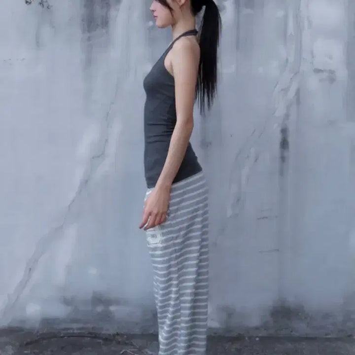 [BUNJANG] Aloha Project Halter Neck Tank Top - Charcoal / 알로하프로젝트 홀터넥 나시 - 차콜