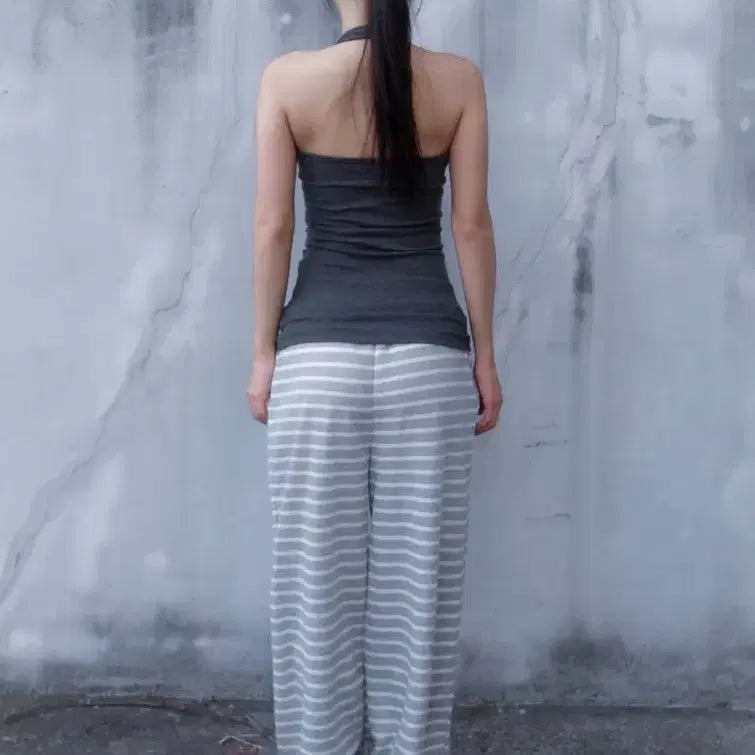 [BUNJANG] Aloha Project Halter Neck Tank Top - Charcoal / 알로하프로젝트 홀터넥 나시 - 차콜