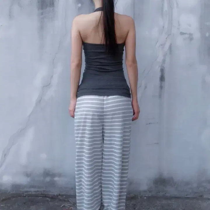 [BUNJANG] Aloha Project Halter Neck Tank Top - Charcoal / 알로하프로젝트 홀터넥 나시 - 차콜