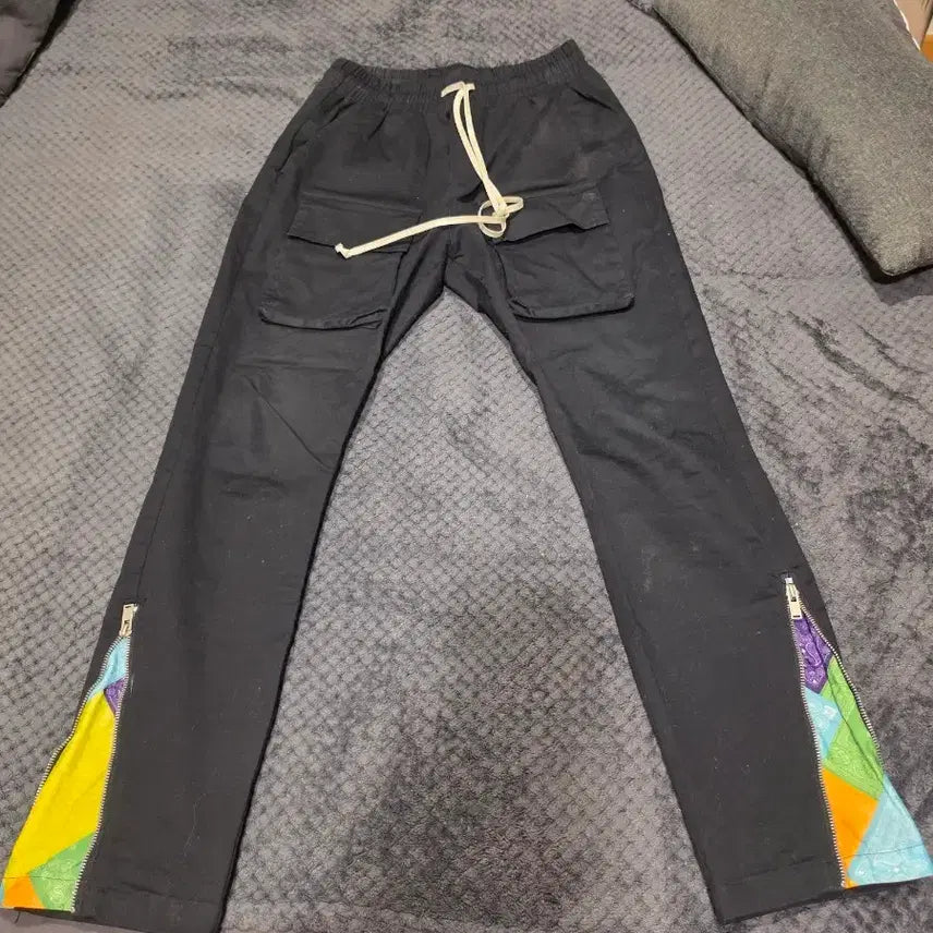 [BUNJANG] Black Cargo Pants Semi Bootcut / 블랙 카고 팬츠 세미 부츠컷 (사이즈 L